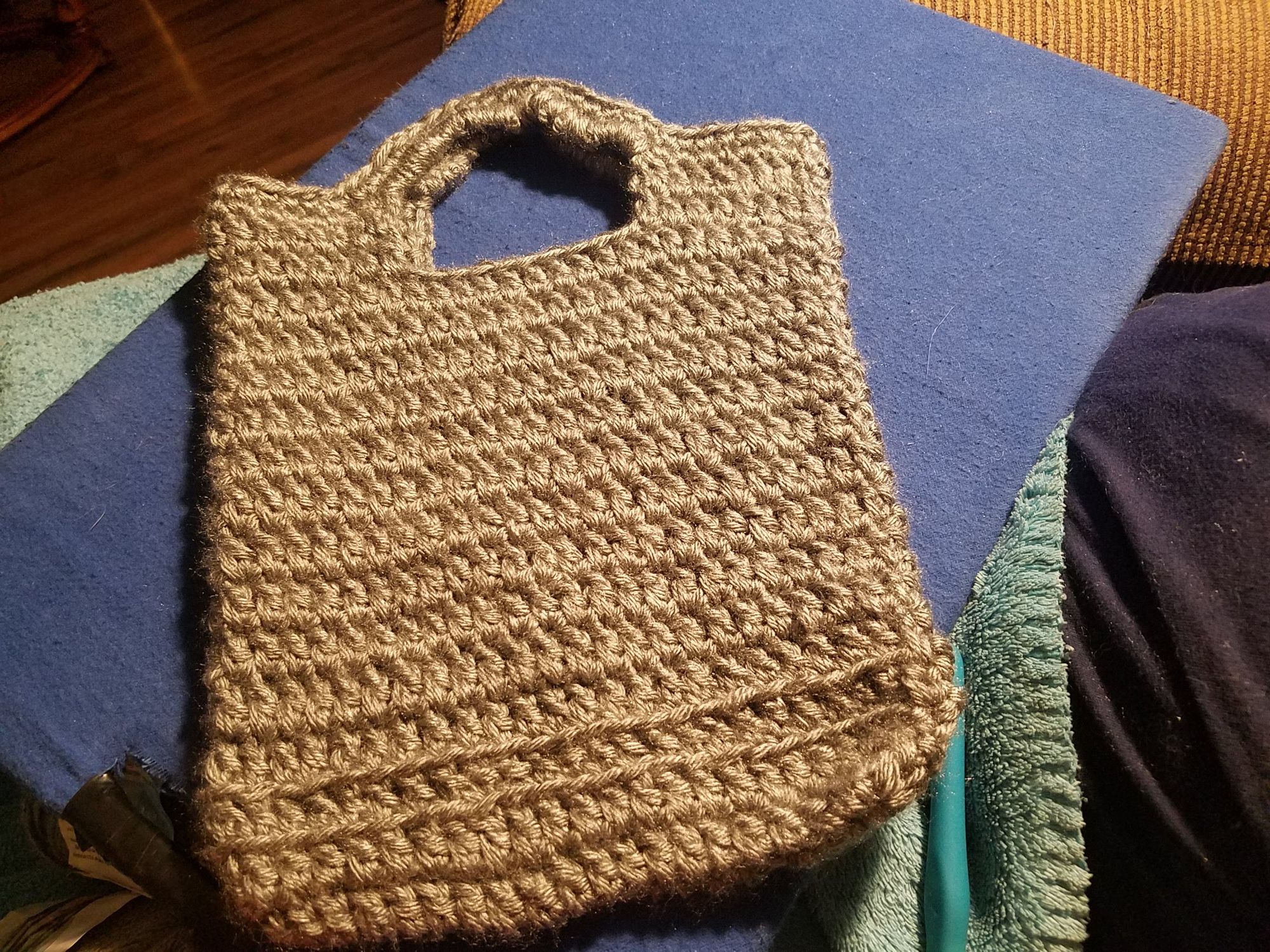 How to Crochet a Bag-Purse