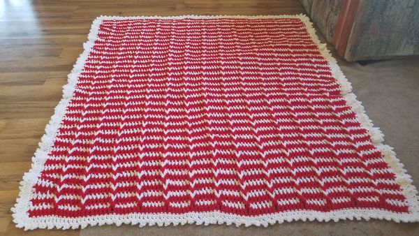 Christmas Candy Cane Jacob's Ladder Blanket